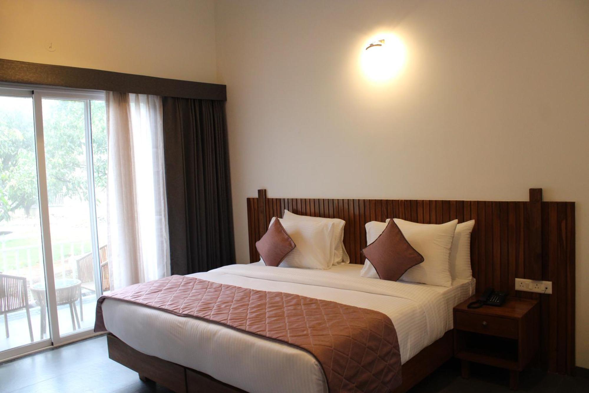 Mango Leaf Lake Resort Malkhed Zewnętrze zdjęcie